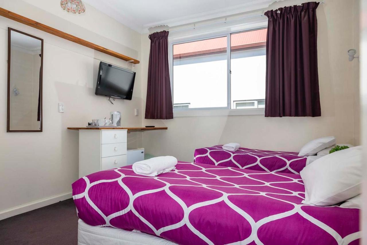 Kiwis Nest Backpackers And Budget Accommodation Dunedin Buitenkant foto